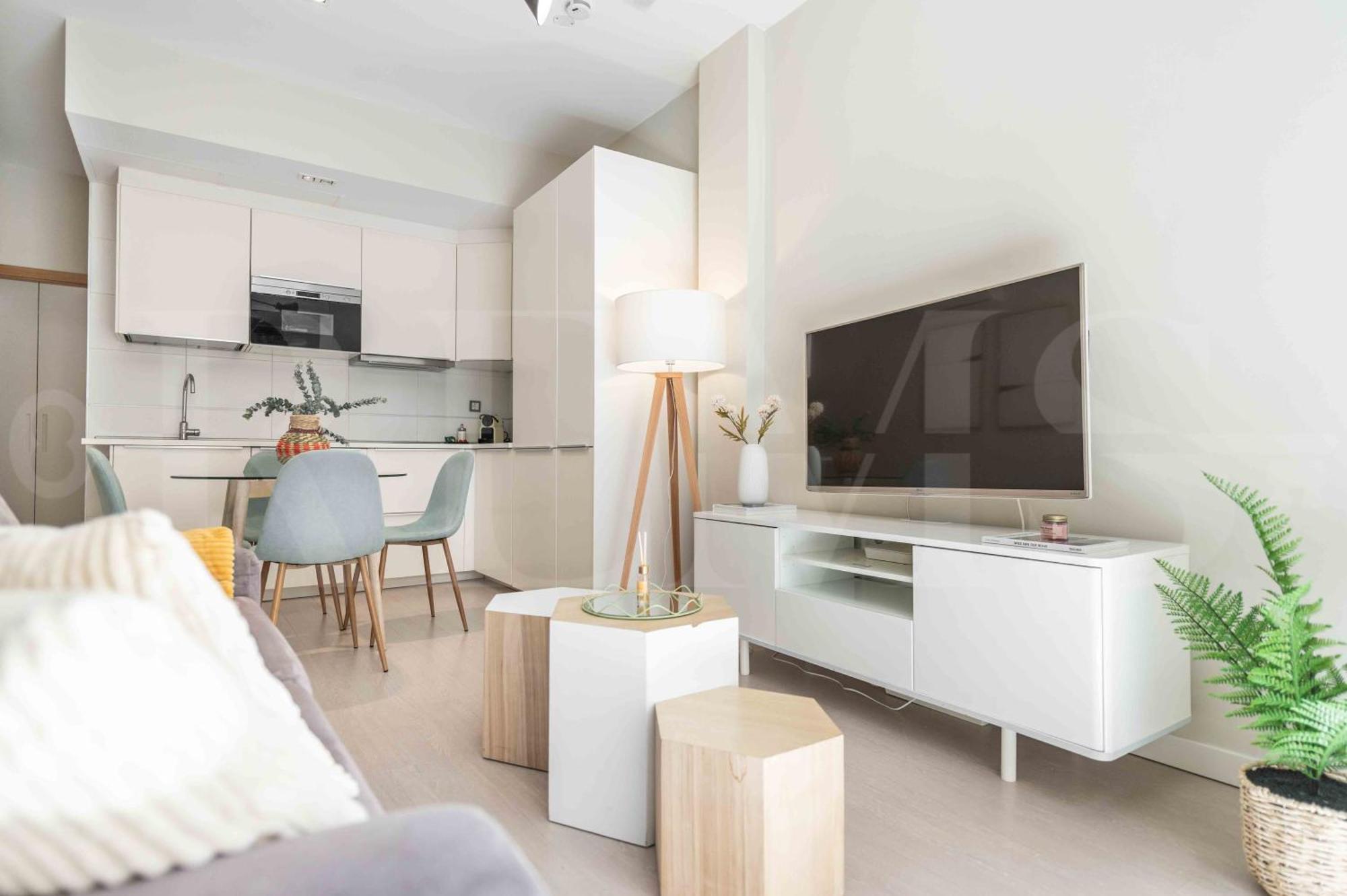 Apartment Adorable Flat With Private Parking In The Center By Rems Málaga